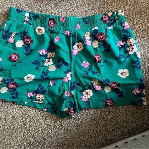 Apt. 9 Green Floral Patterned Garment
